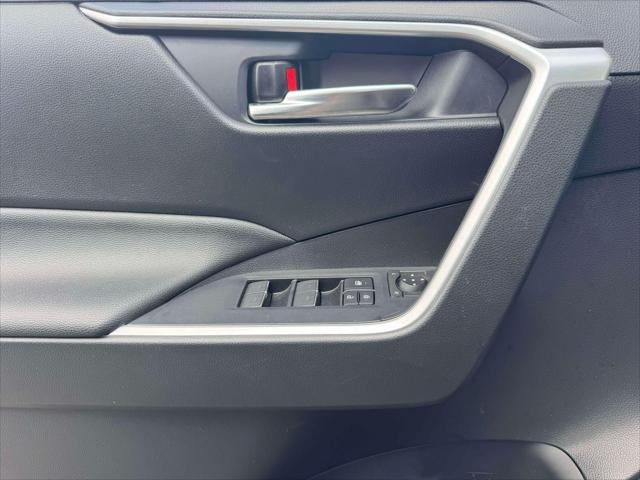 2023 Toyota RAV4 Hybrid XLE AWD (Natl)