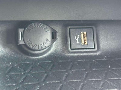 2023 Toyota RAV4 Hybrid XLE AWD (Natl)