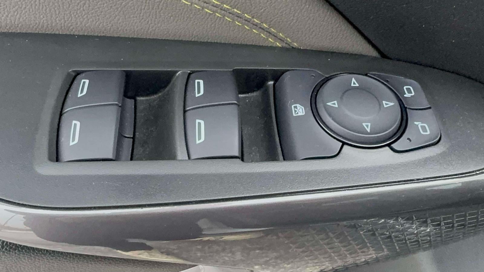 2025 Chevrolet TRAX FWD 4dr ACTIV