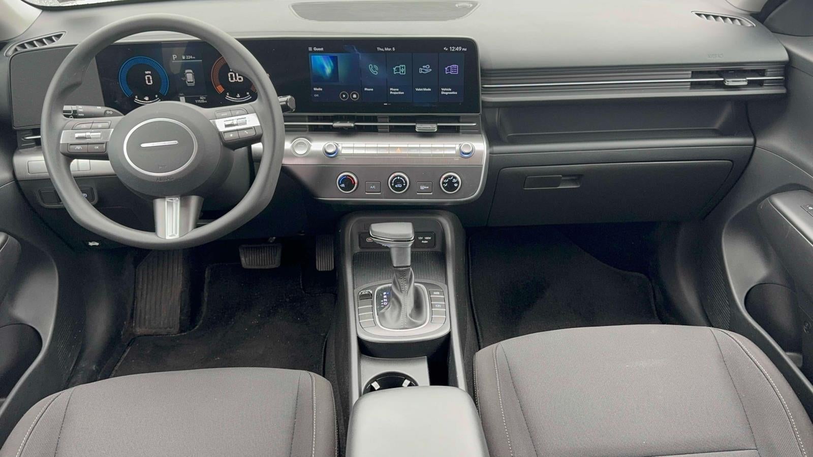 2025 Hyundai Kona SE FWD