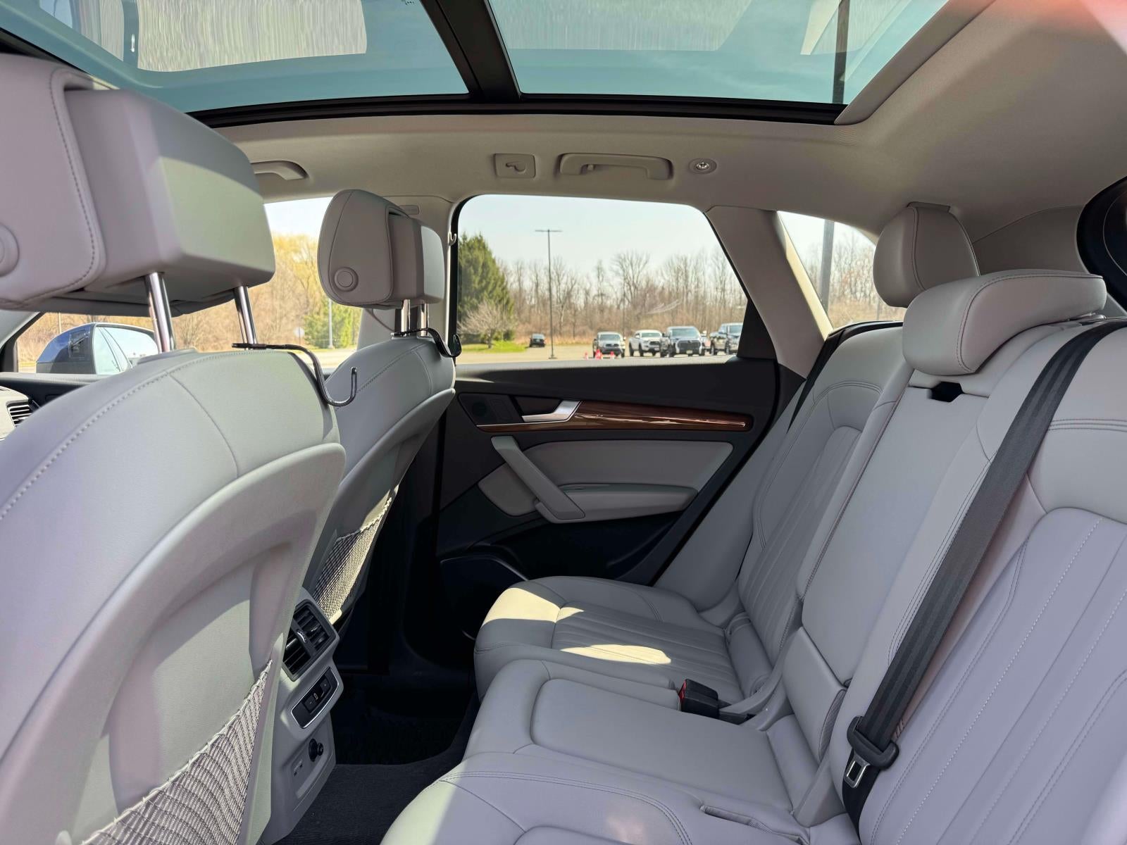 2024 Audi Q5 40 Premium