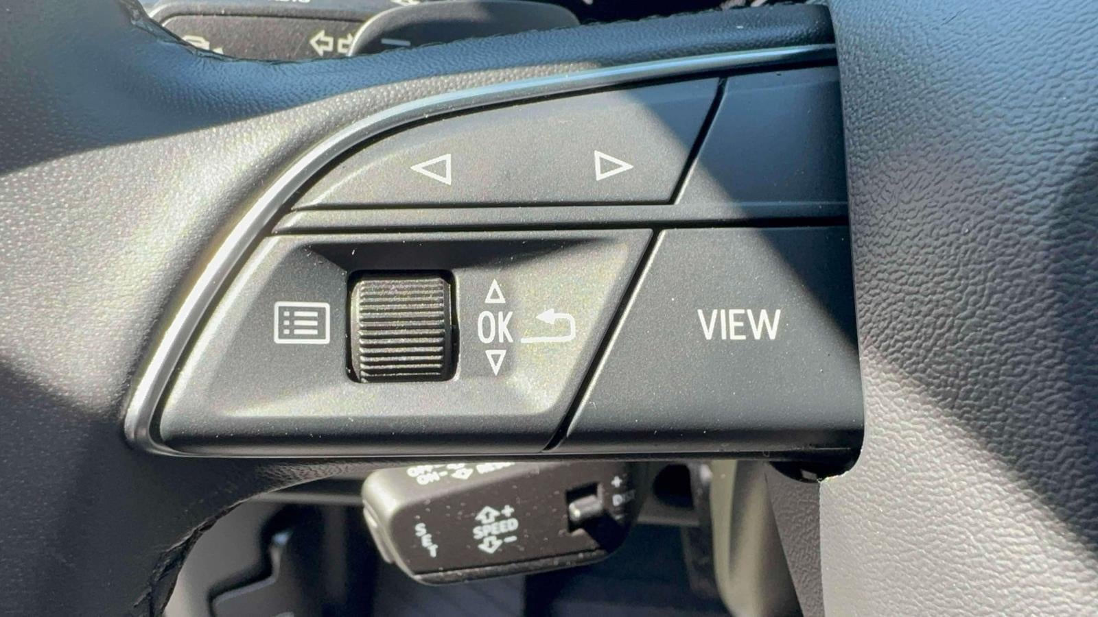 2023 Audi Q7 45 Premium