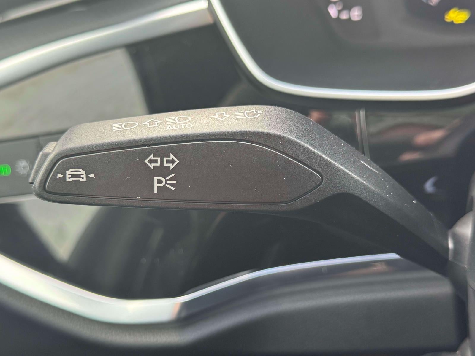 2025 Audi Q3 S line Premium 45 TFSI quattro