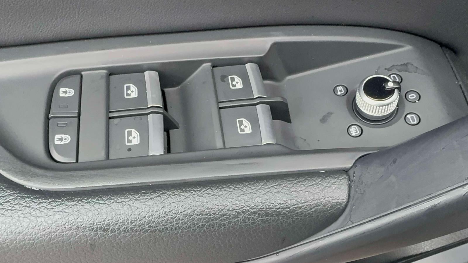 2025 Audi Q5 S line Premium