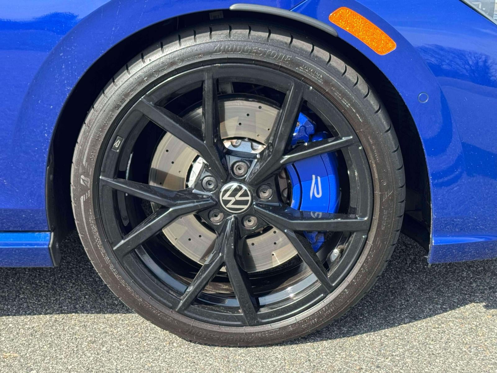 2023 Volkswagen Golf R 2.0T
