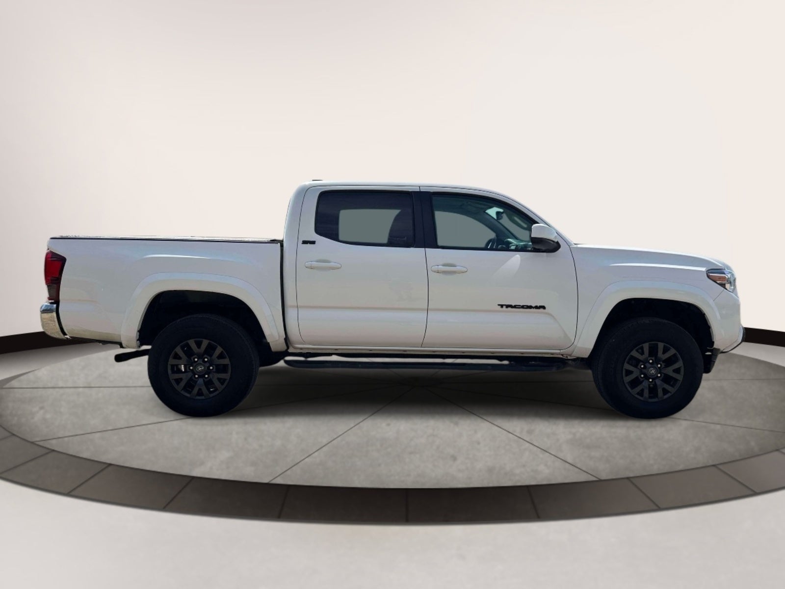 2023 Toyota Tacoma 4WD SR5 Double Cab 5' Bed V6 AT (Natl)