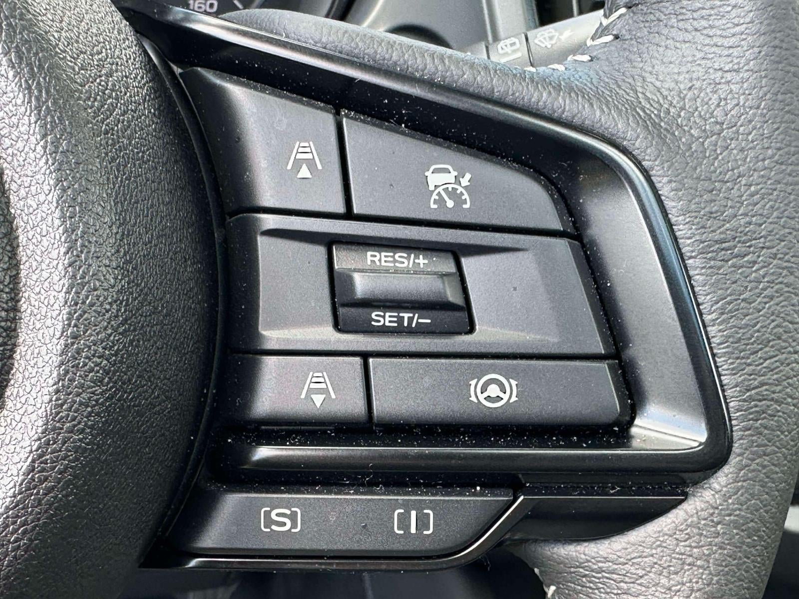 2025 Subaru Forester Premium AWD