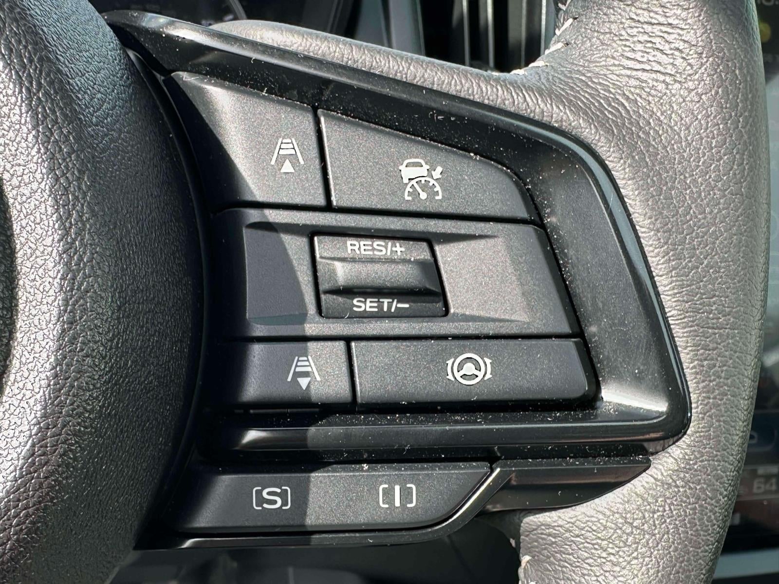 2025 Subaru Forester Premium AWD