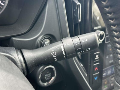 2025 Subaru Forester Premium AWD