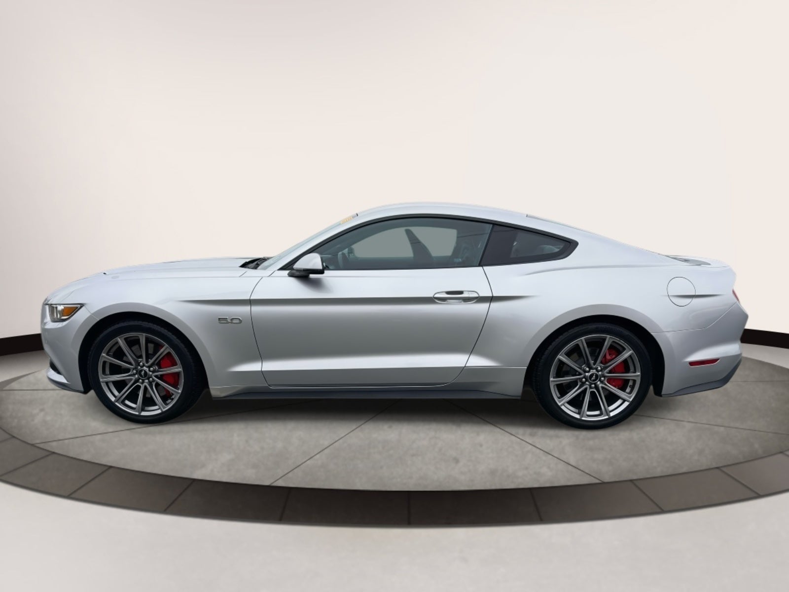 2015 Ford Mustang 2dr Fastback GT