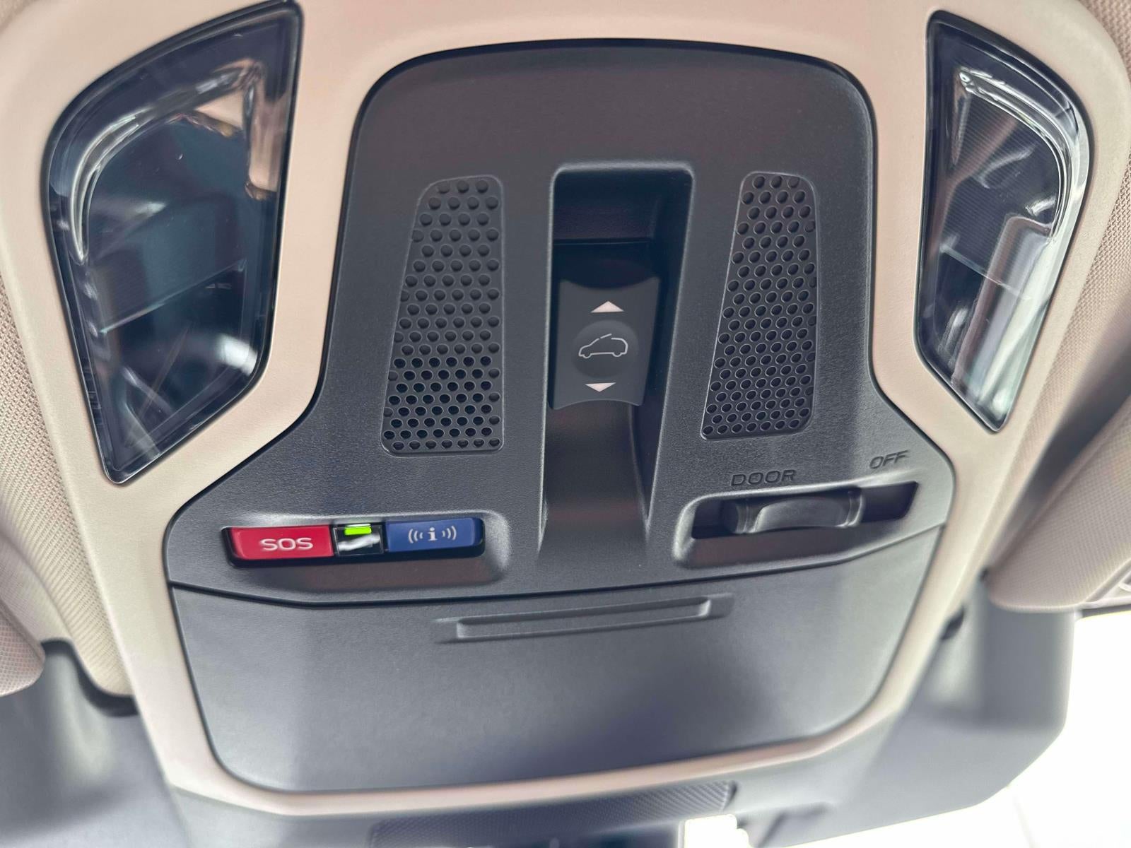 2024 Subaru Outback Touring XT AWD