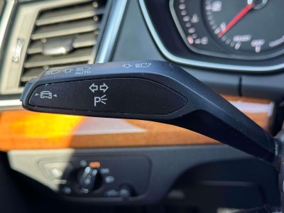 2023 Audi Q5 Premium 40 TFSI quattro