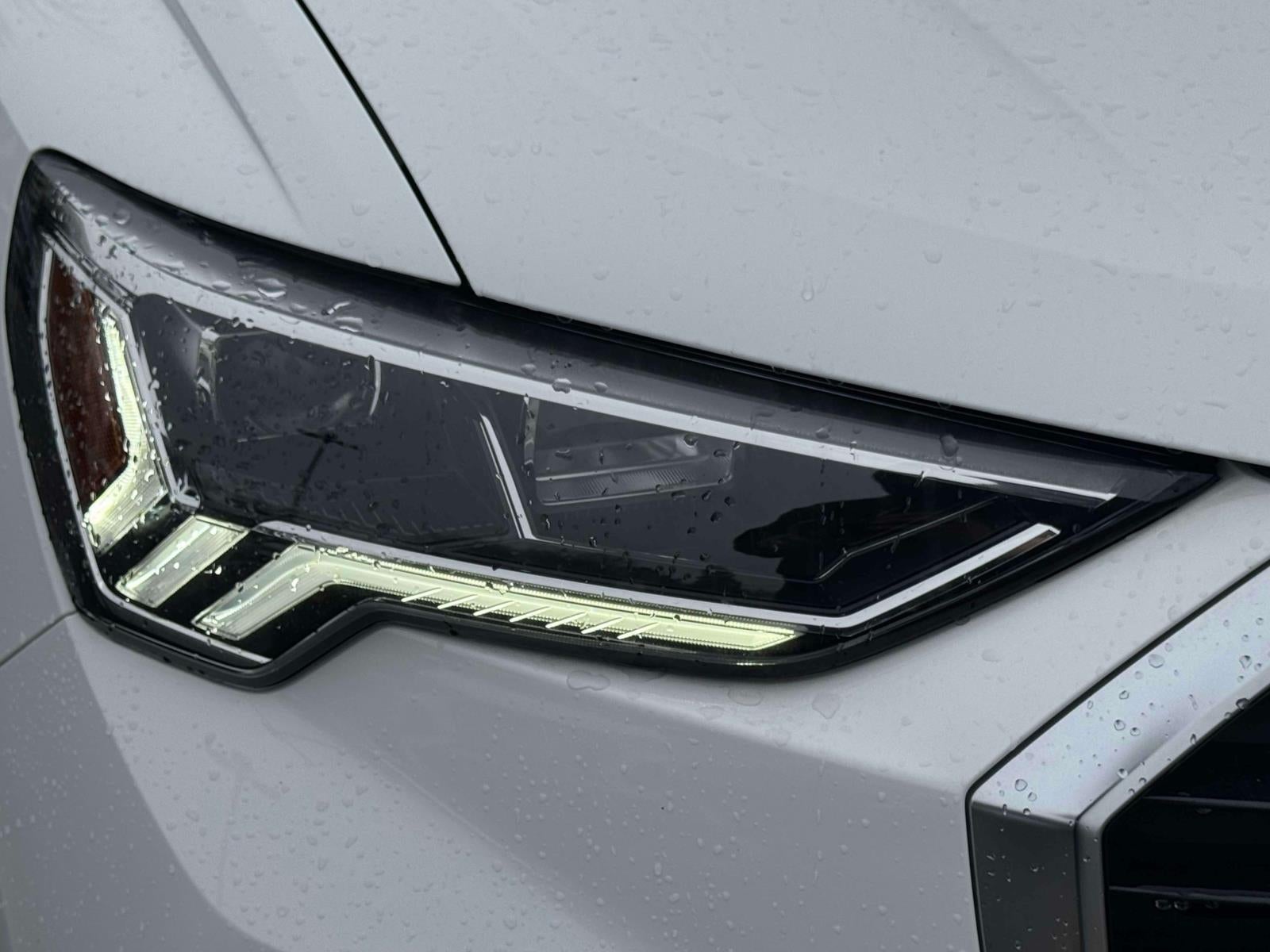 2023 Audi Q3 S line Premium 45 TFSI quattro