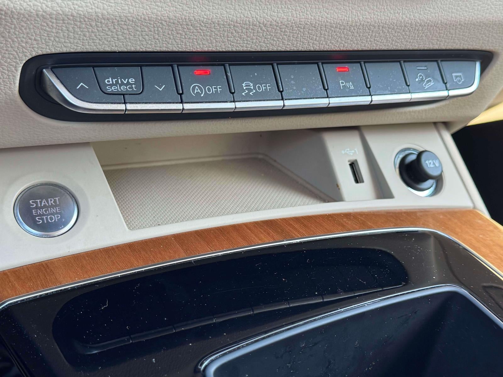 2023 Audi Q5 S line Premium 45 TFSI quattro