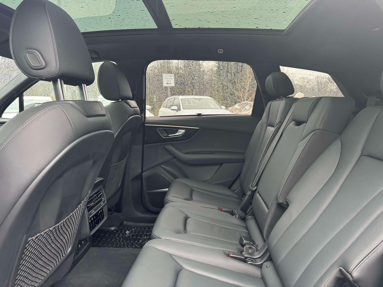 2025 Audi Q7 Premium Plus 45 TFSI quattro