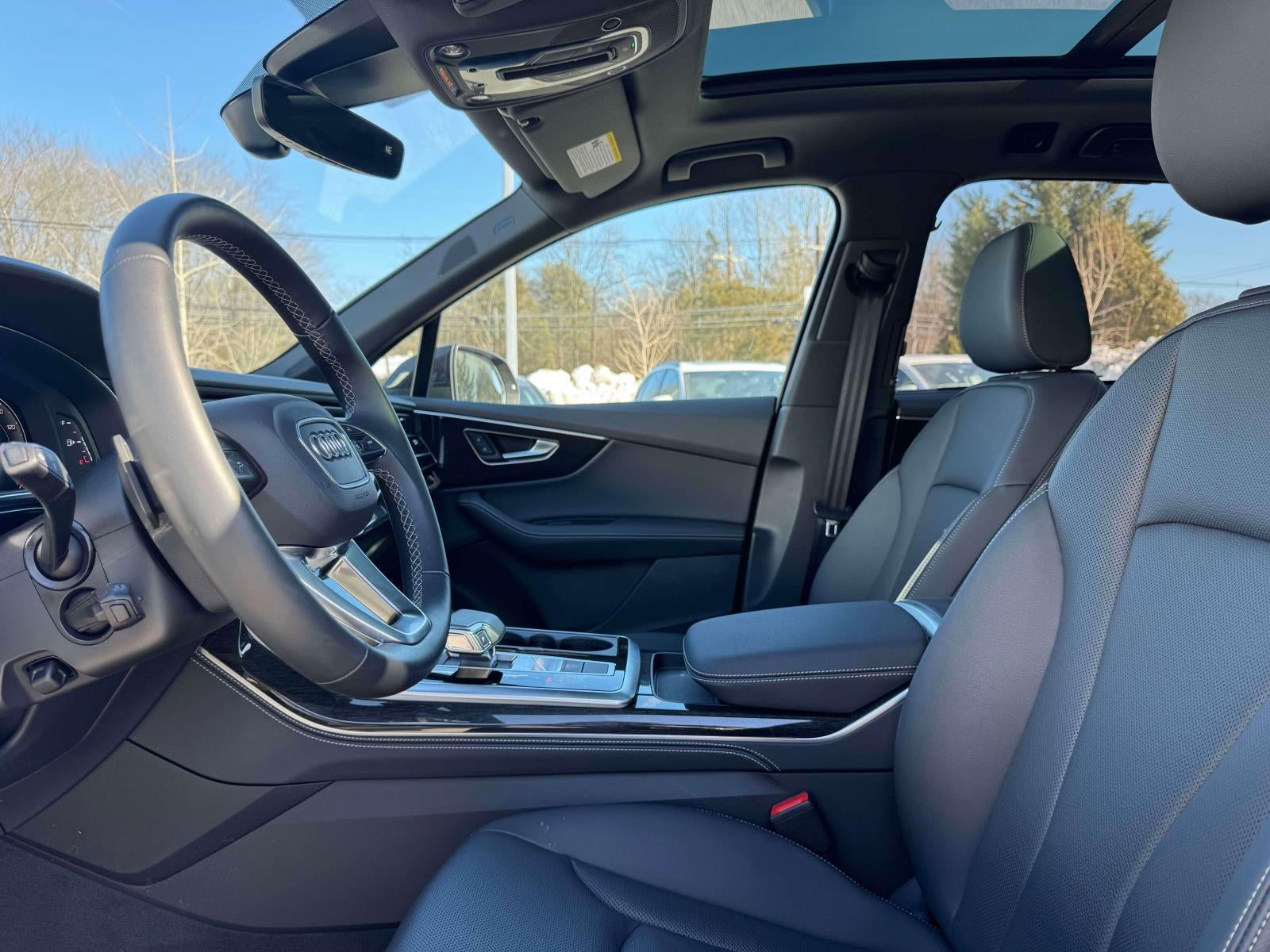 2025 Audi Q7 Premium Plus 45 TFSI quattro