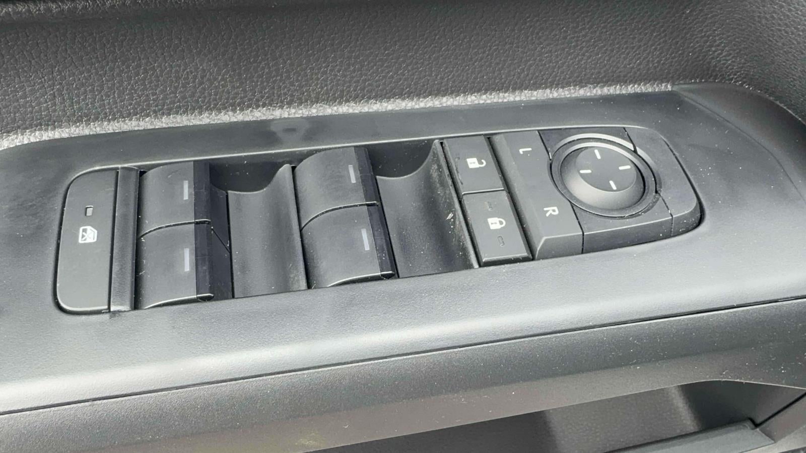 2026 Toyota Tacoma 2WD SR5