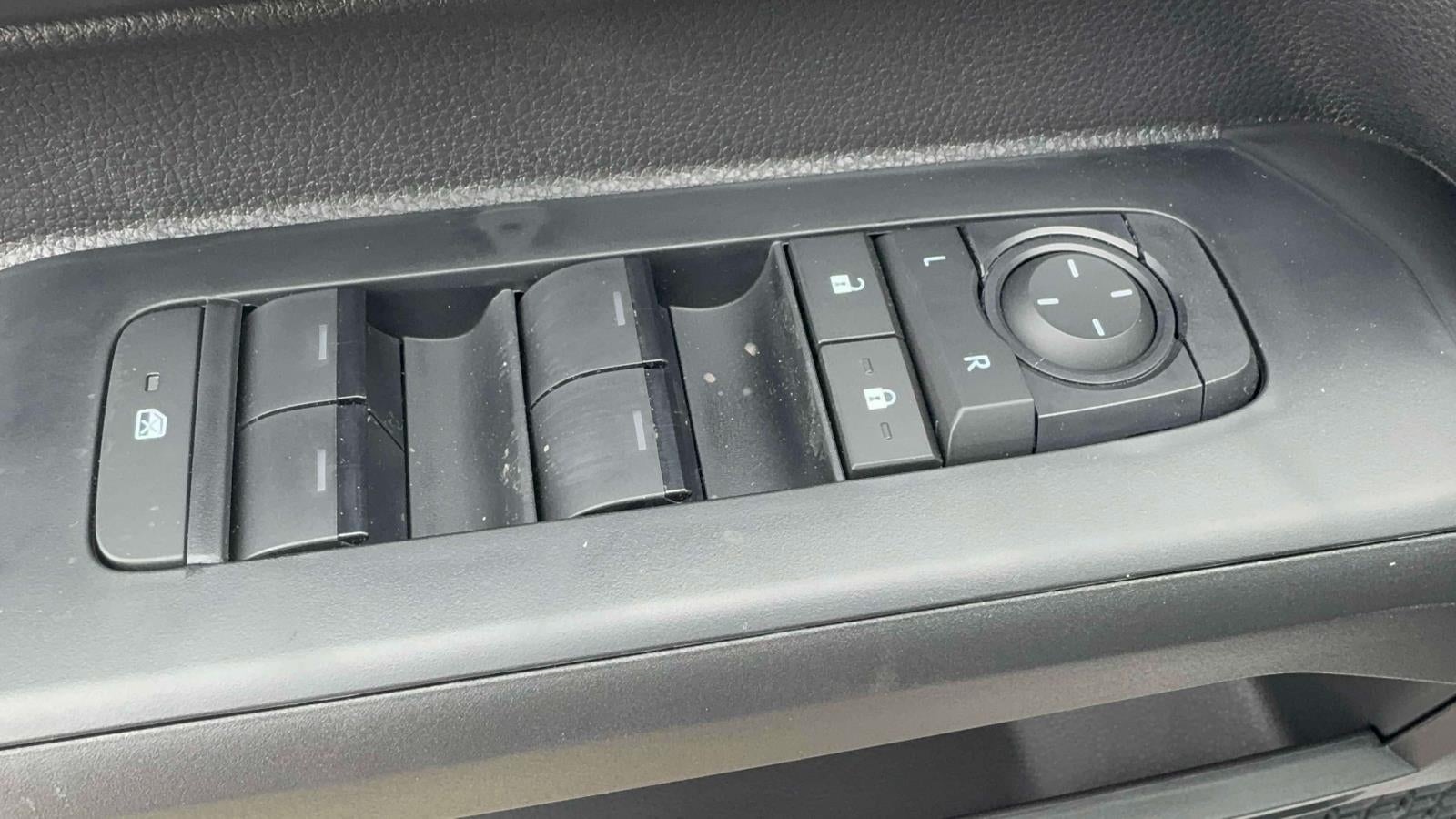 2026 Toyota Tacoma 4WD SR5