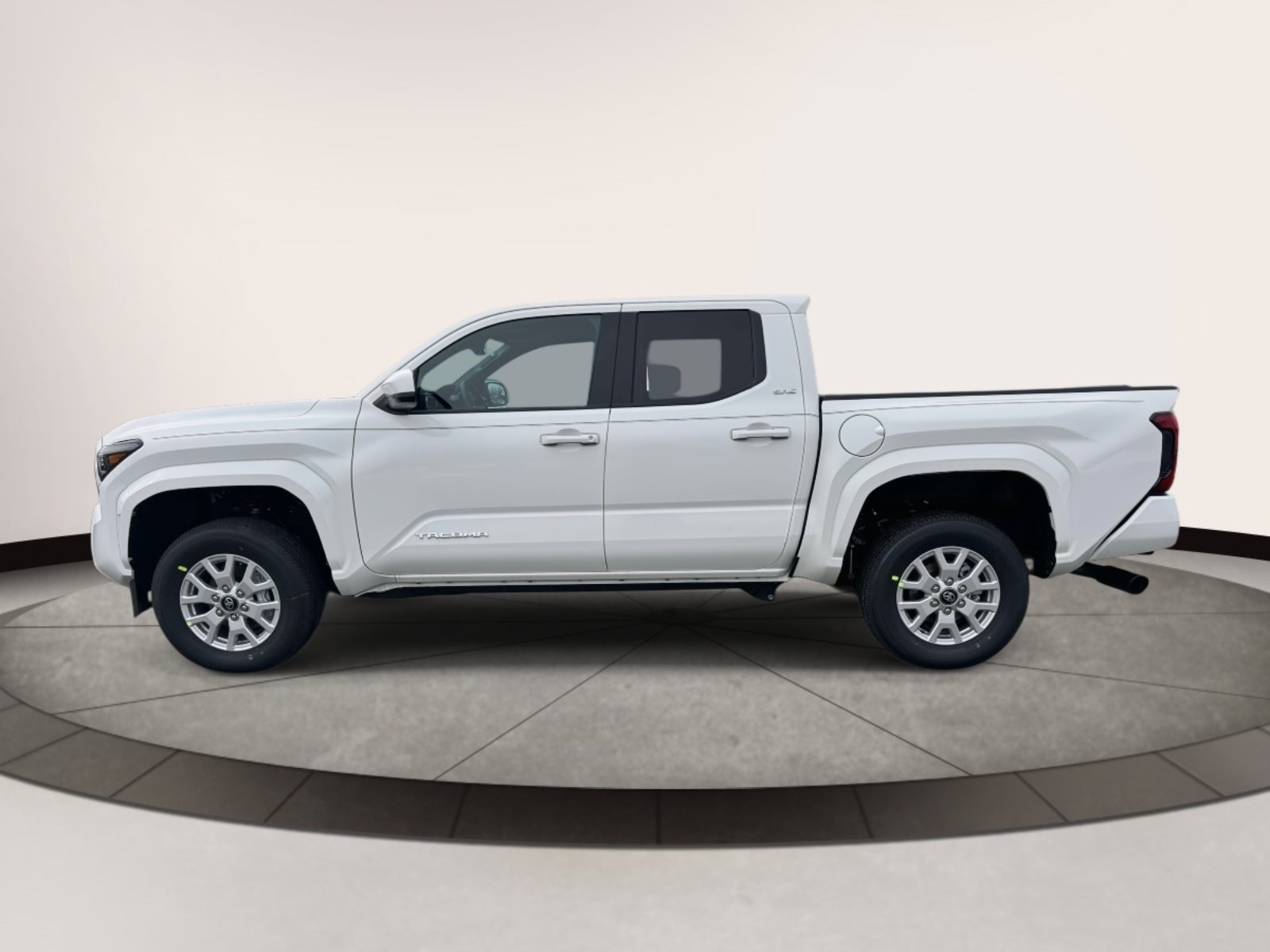 2026 Toyota Tacoma 4WD SR5