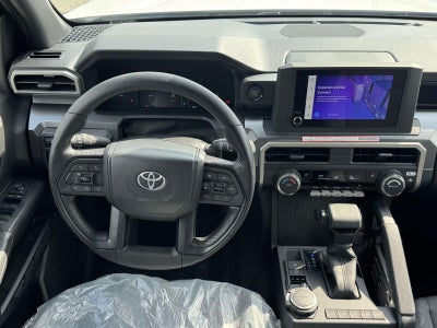 2026 Toyota Tacoma 4WD SR5 Double Cab 5' Bed AT (Natl)