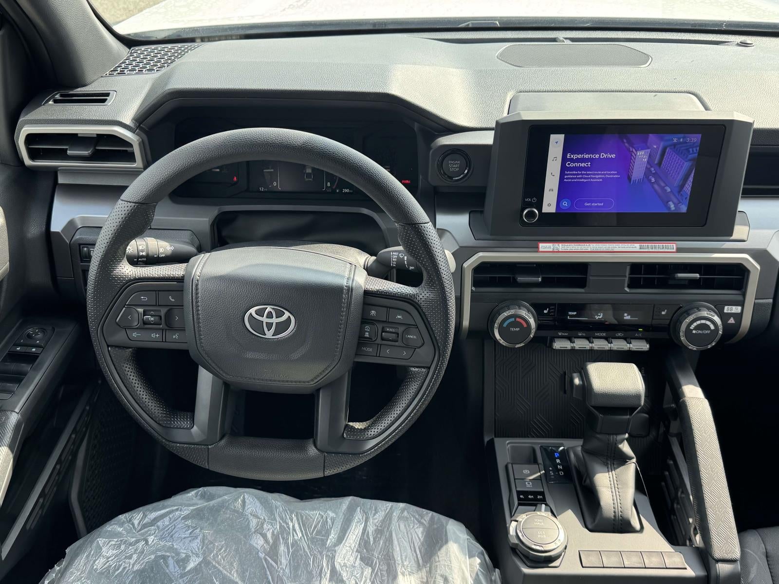 2026 Toyota Tacoma 4WD SR5 Double Cab 5' Bed AT (Natl)