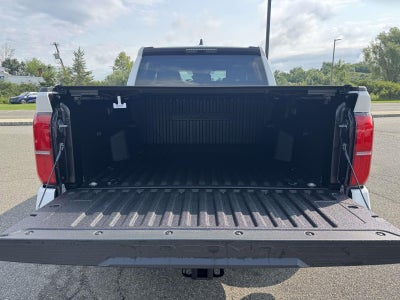 2026 Toyota Tacoma 4WD SR5 Double Cab 5' Bed AT (Natl)