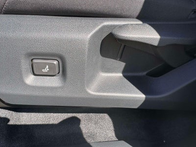 2026 Toyota Tacoma 4WD SR5 Double Cab 5' Bed AT (Natl)