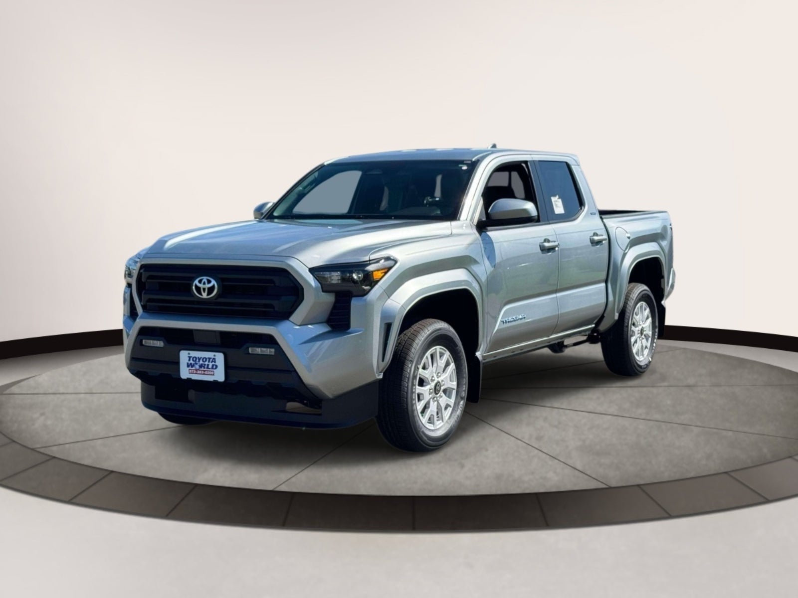2026 Toyota Tacoma 4WD SR5 Double Cab 5' Bed AT (Natl)