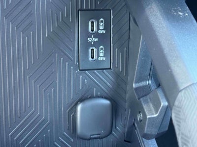 2026 Toyota Tacoma 4WD SR5 Double Cab 5' Bed AT (Natl)