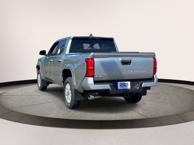 2026 Toyota Tacoma 4WD SR5 Double Cab 5' Bed AT (Natl)