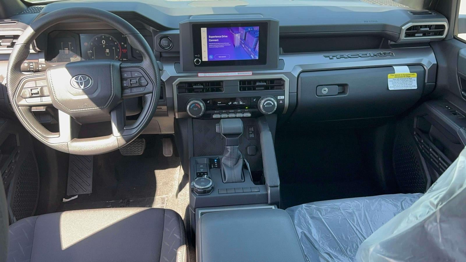 2026 Toyota Tacoma 4WD SR5 Double Cab 5' Bed AT (Natl)