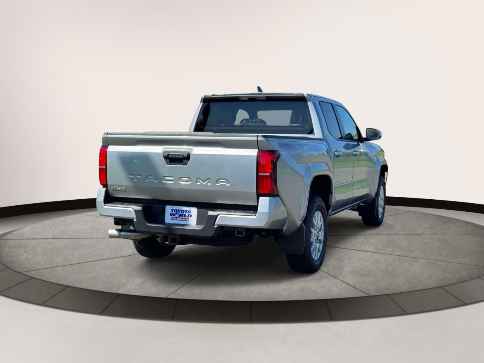 2026 Toyota Tacoma 4WD SR5 Double Cab 5' Bed AT (Natl)