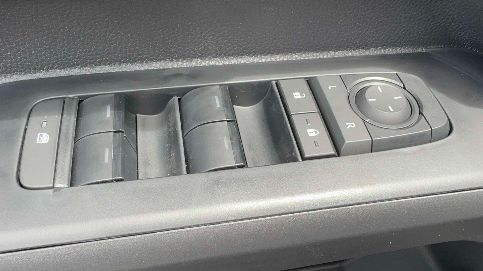 2026 Toyota Tacoma 4WD SR5