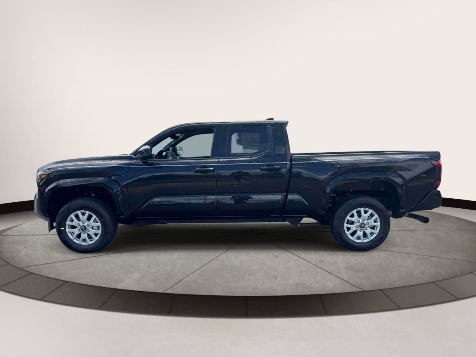 2026 Toyota Tacoma 4WD SR5
