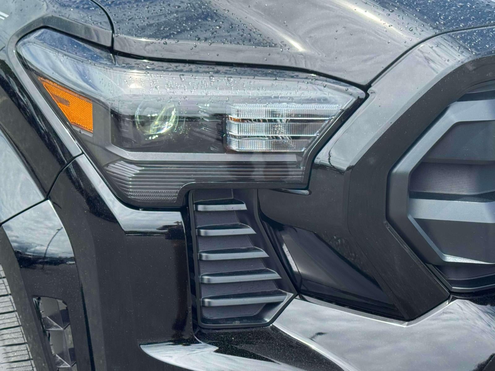 2026 Toyota Tacoma 4WD SR5