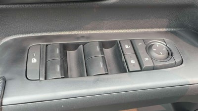 2026 Toyota Tacoma 4WD SR5 Double Cab 5' Bed AT (Natl)
