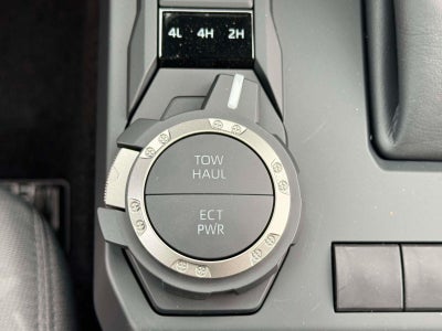 2026 Toyota Tacoma 4WD SR5 Double Cab 5' Bed AT (Natl)