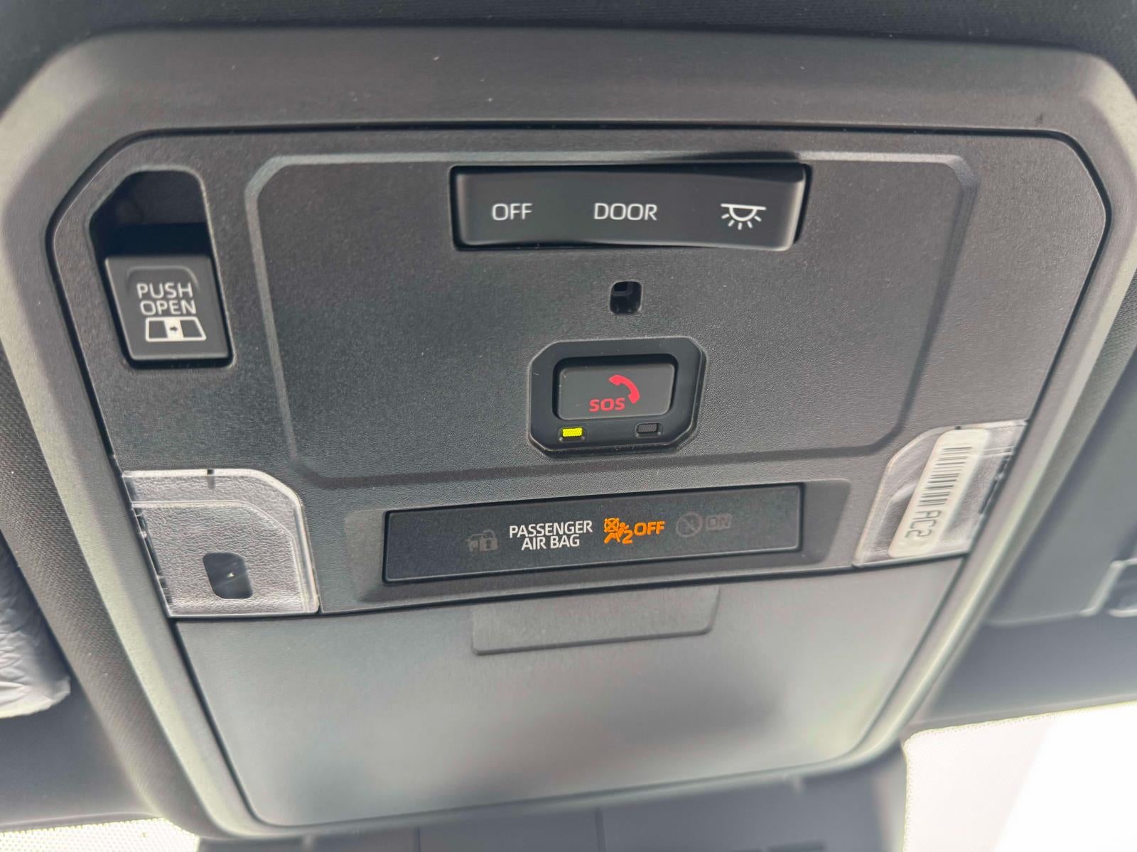2026 Toyota Tacoma 4WD SR5 Double Cab 5' Bed AT (Natl)