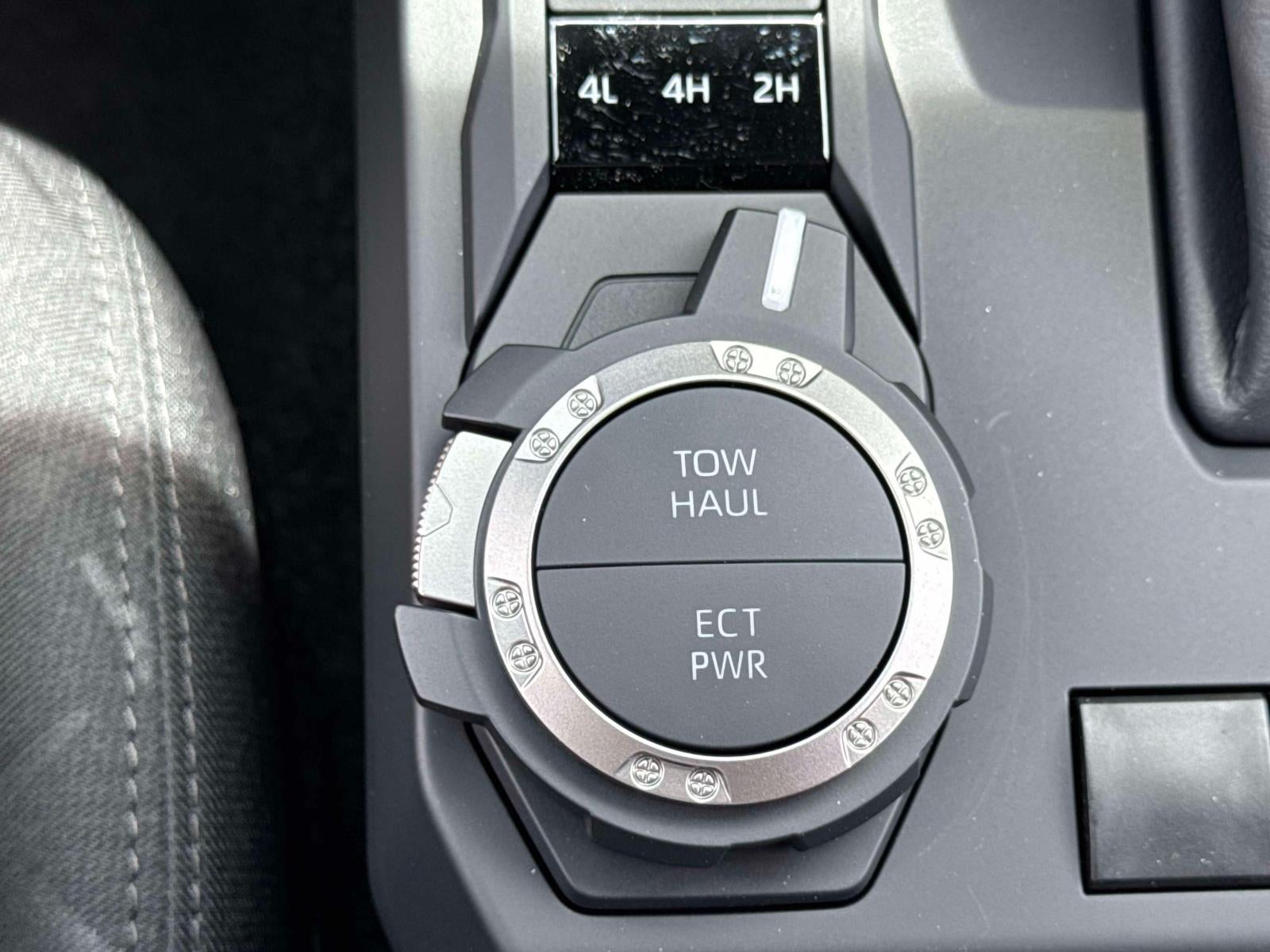 2026 Toyota Tacoma 4WD SR5