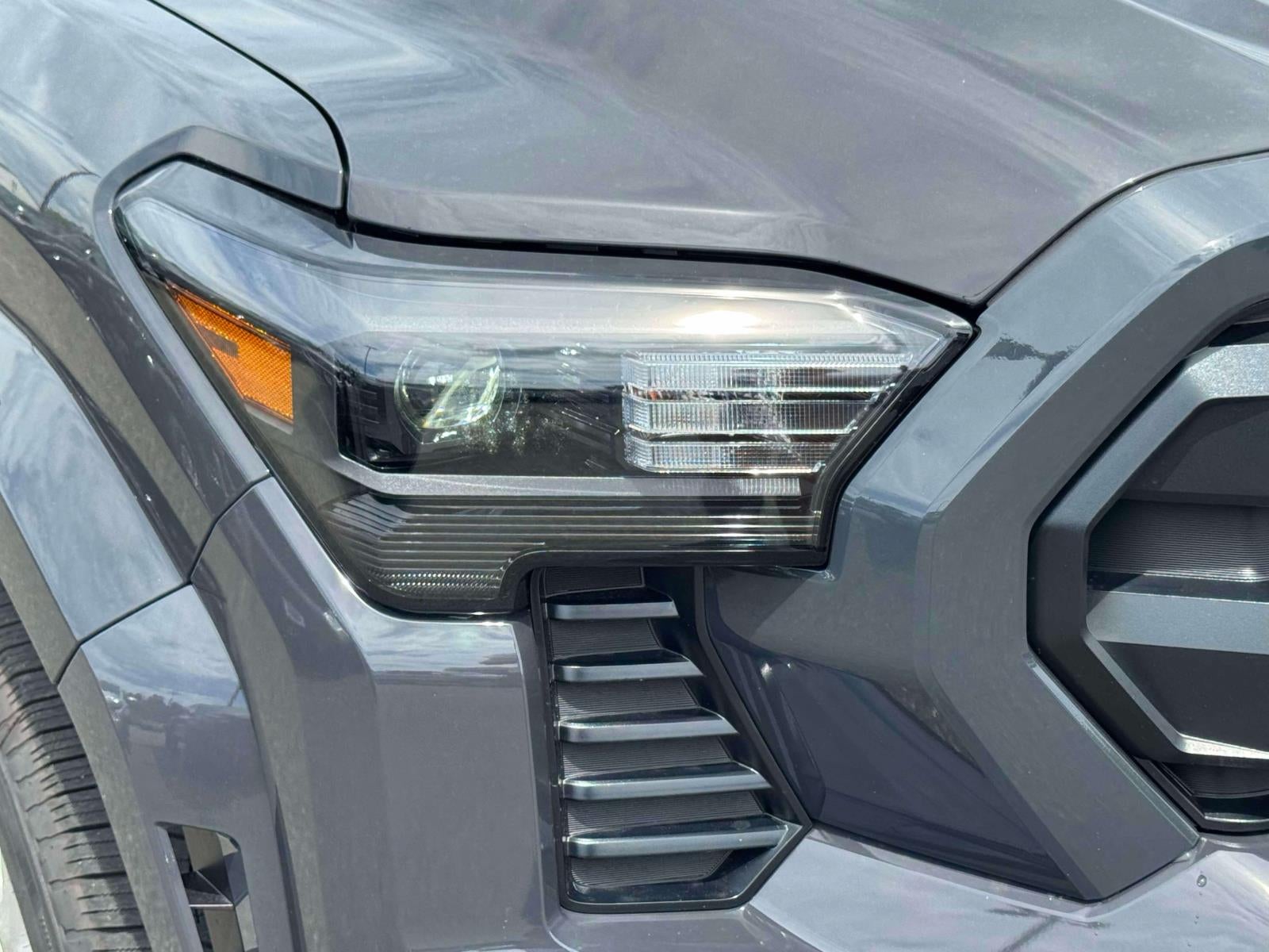 2026 Toyota Tacoma 4WD SR5