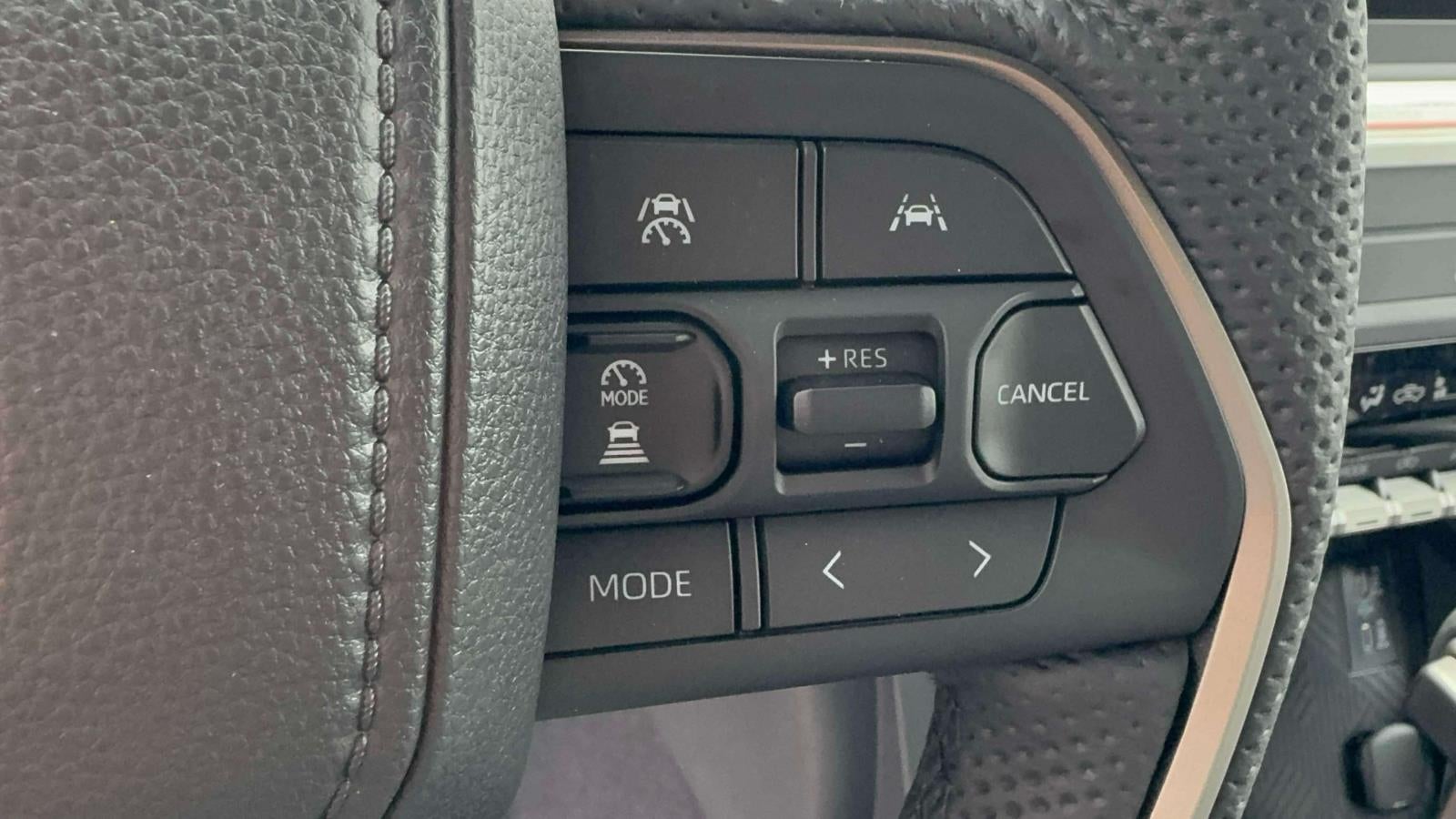 2026 Toyota Tacoma 4WD SR5