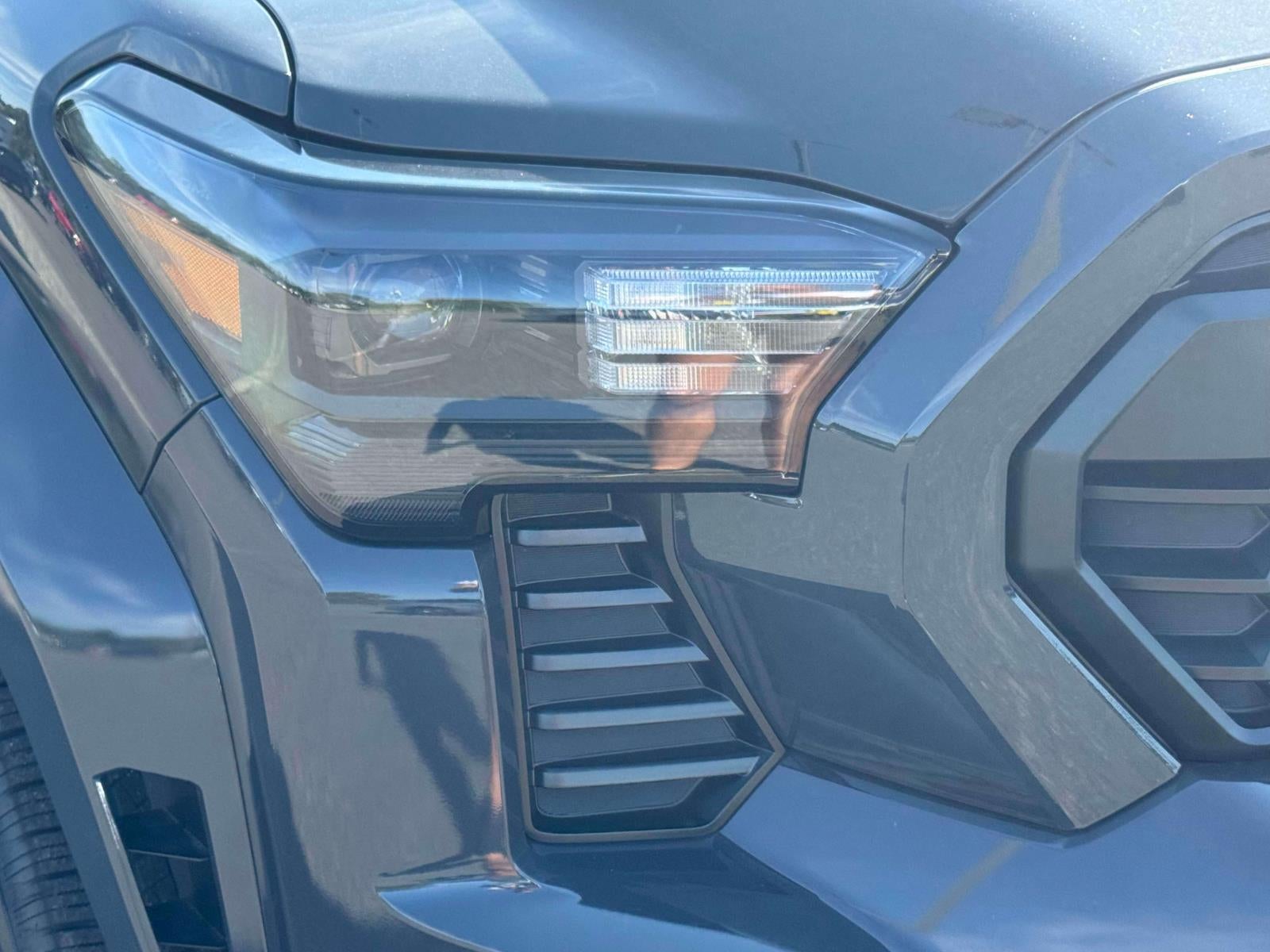 2026 Toyota Tacoma 4WD TRD Sport Double Cab 5' Bed AT (Natl)