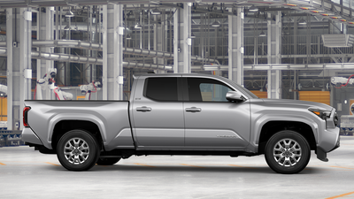 2026 Toyota Tacoma 4WD SR5