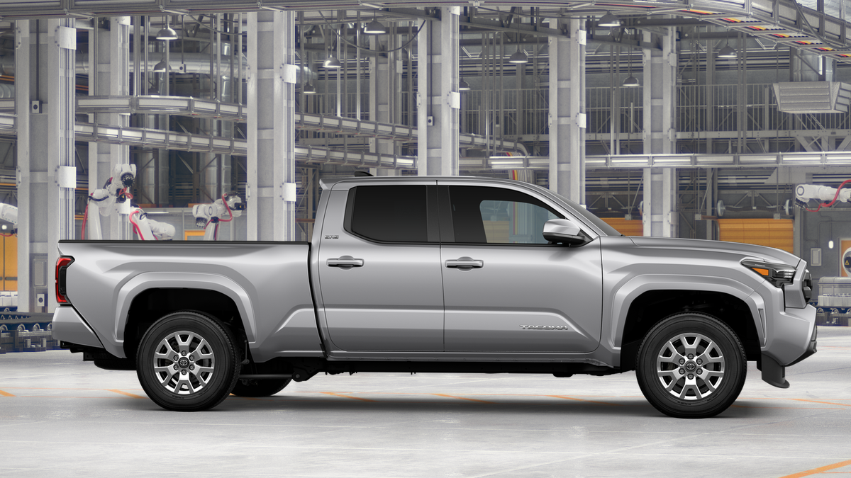 2026 Toyota Tacoma 4WD SR5