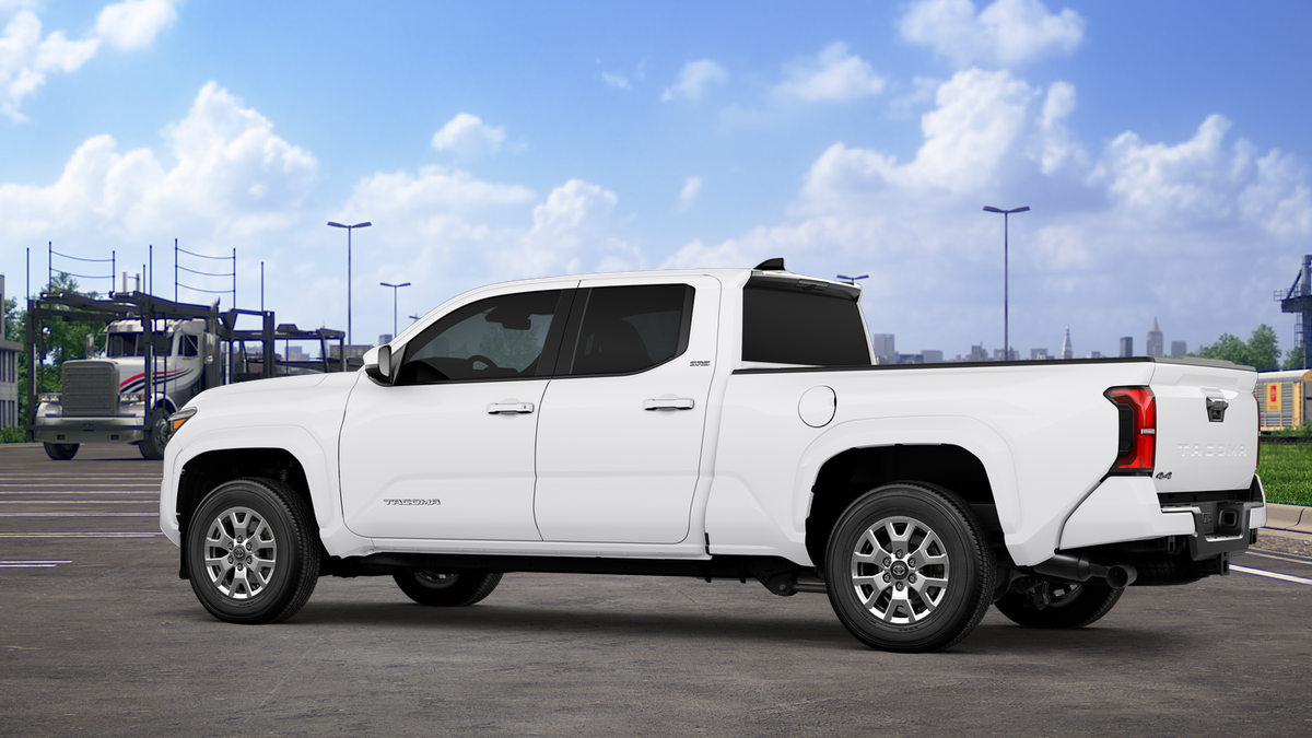2026 Toyota Tacoma 4WD SR5
