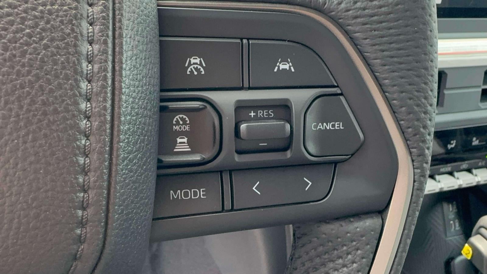 2026 Toyota Tacoma 4WD TRD Off Road Double Cab 5' Bed AT (Natl)