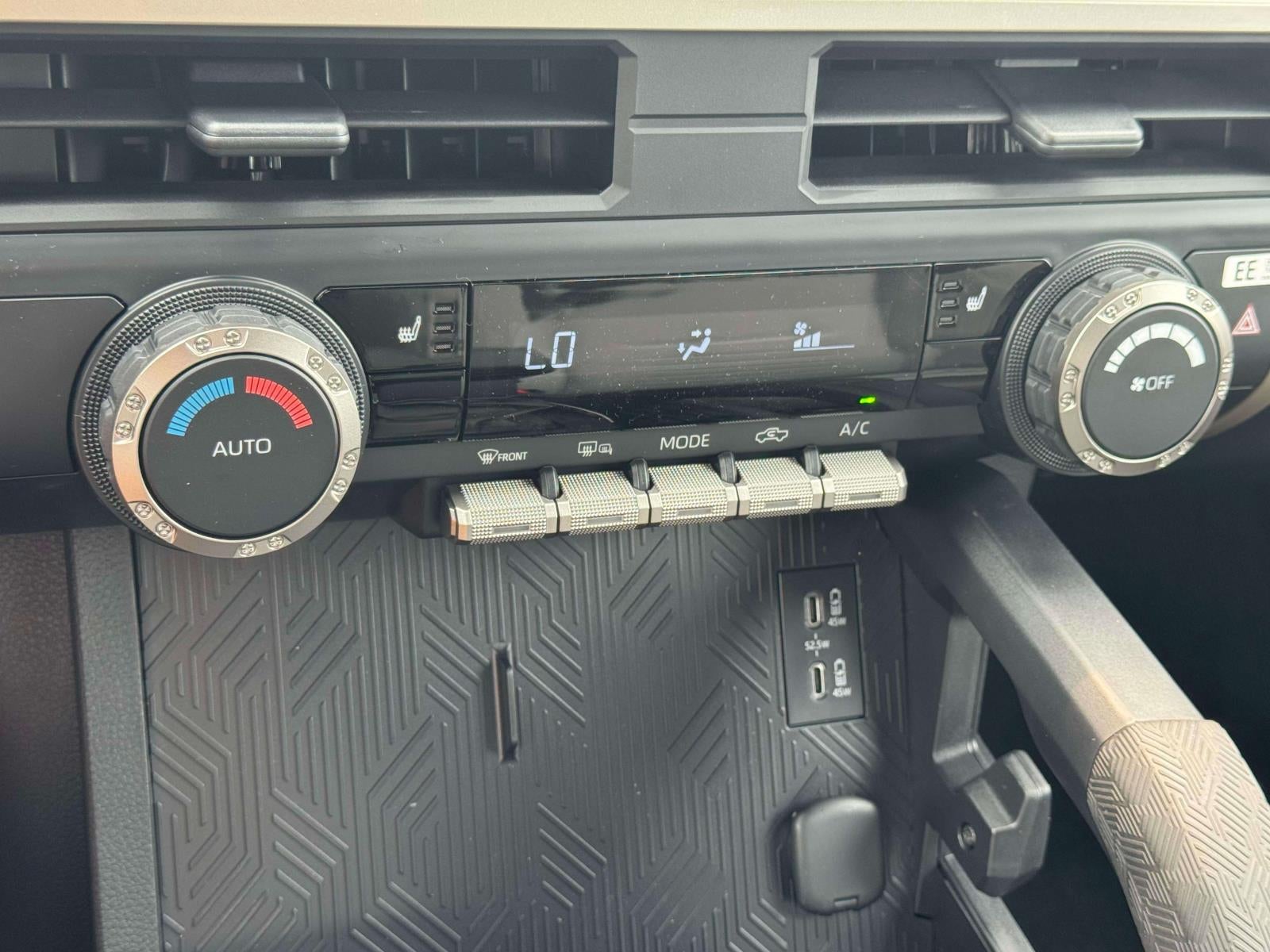2026 Toyota Tacoma 4WD TRD Off Road Double Cab 5' Bed AT (Natl)