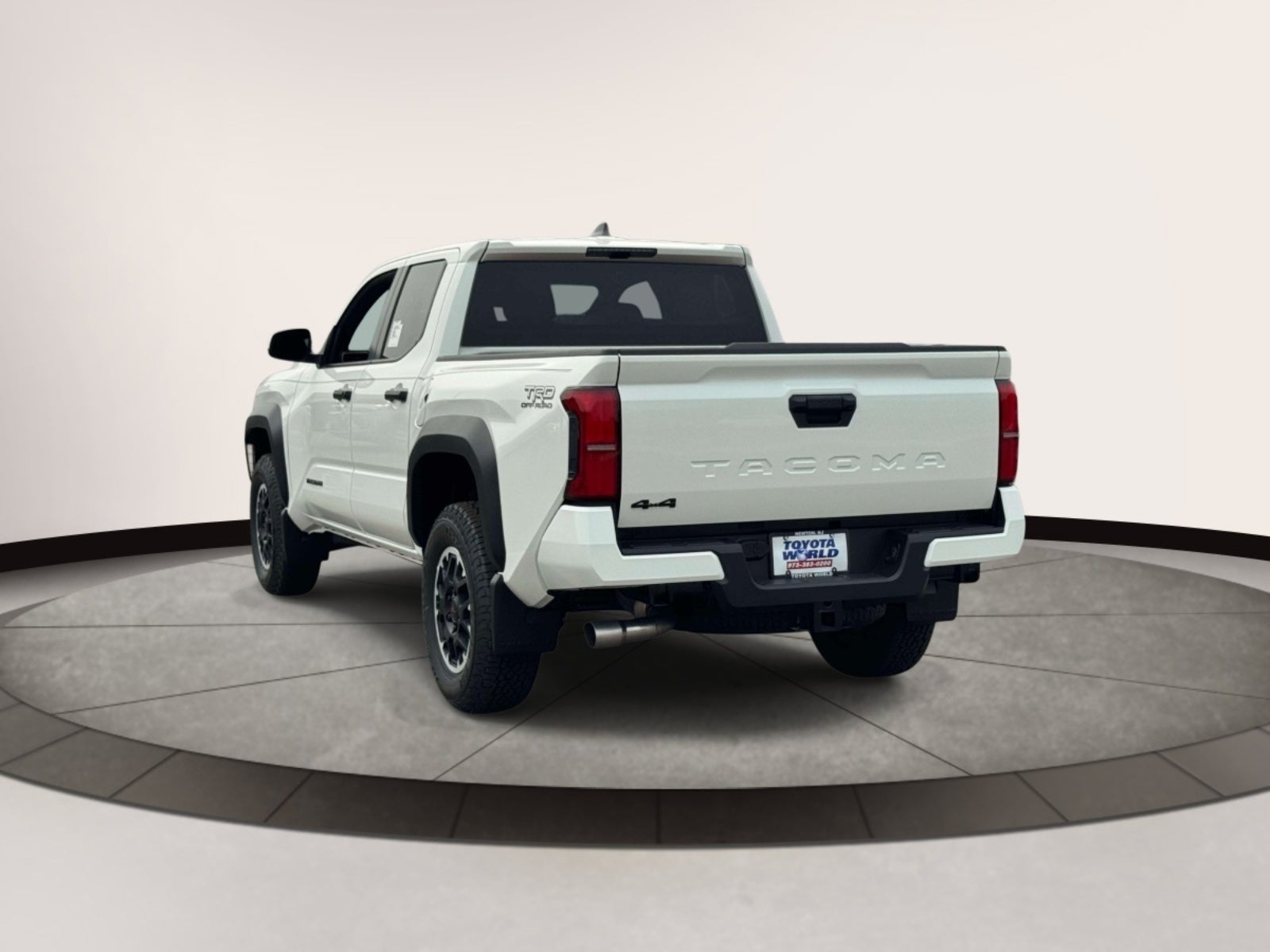 2026 Toyota Tacoma 4WD TRD Off Road Double Cab 5' Bed AT (Natl)