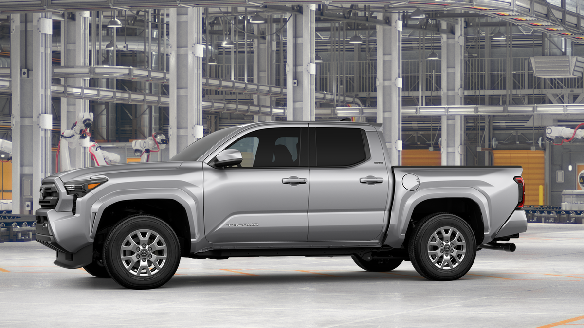 2026 Toyota Tacoma 4WD SR5