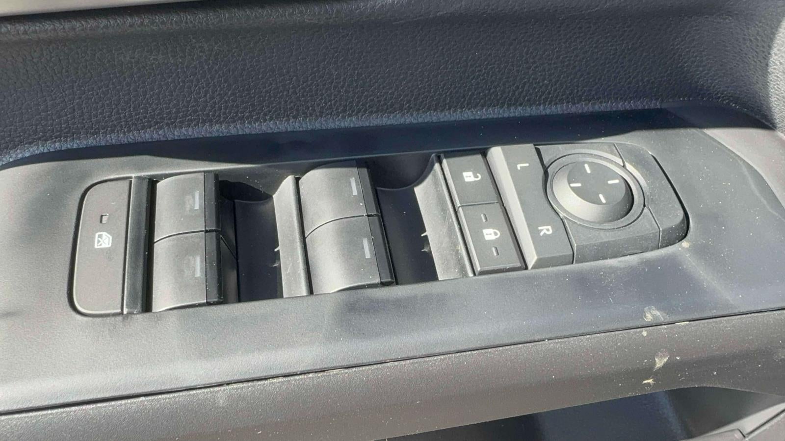 2026 Toyota Tacoma 4WD TRD Sport Double Cab 5' Bed AT (Natl)